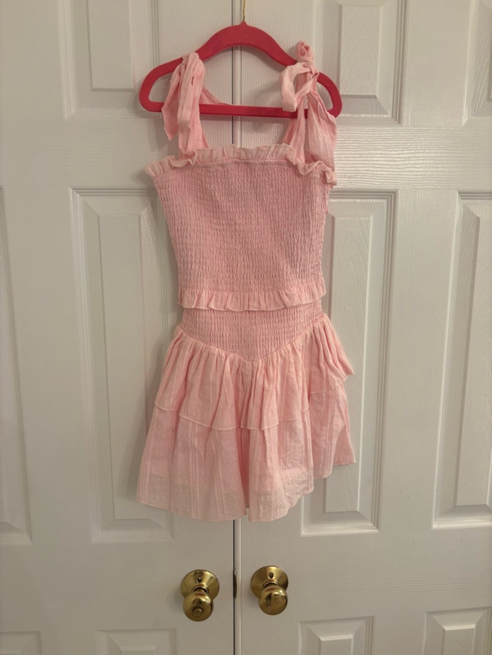 Katie J junior emerson solid dress in pink size large